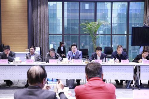 中国钢结构协会房屋建筑钢结构分会第七届常务理事扩大会议在建谊顺利召开 BIM视界 第3张