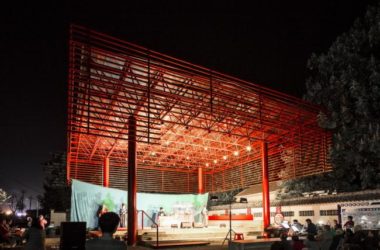 BIM建筑|年夜红棚下的村落起居,北河东村戏台-BIM建筑网