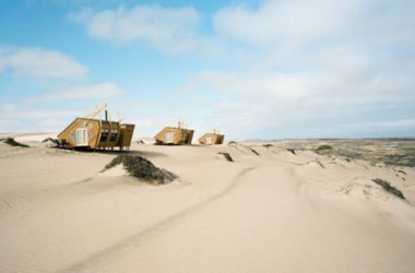 BIM|纳米比亚骷髅海岸出现“沉船小屋”-BIM建筑网