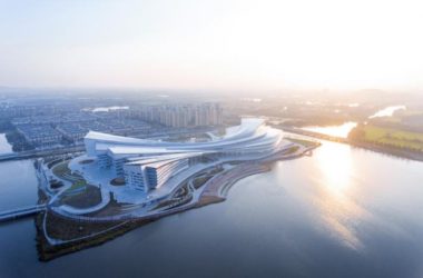 BIM建筑|浙江湖州市吴兴区体裁中间 / 蔺科(上海)建筑设计-BIM建筑网