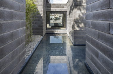 BIM建筑|Aptus 工厂展厅,庭院与光影之歌 / Hooba Design-BIM建筑网
