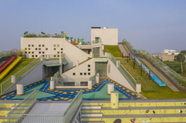 BIM建筑|灵感来源于动画片里的三角奶酪!/SferaBlu Architects-BIM建筑网