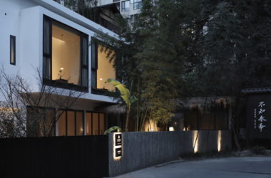 BIM建筑|在成都城中安放一片山林,是以不知春斋茶宿/ 时地建筑-BIM建筑网