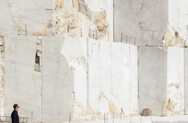 BIM建筑|将至上主义绘画转译成三维空间:层岩叠影展厅/朴居设计研究室-BIM建筑网