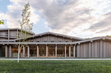 BIM建筑|Bohinj 酒店重建,文脉传承 / OFIS Architects-BIM建筑网