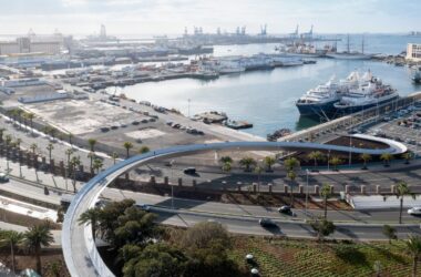 BIM建筑|飘起的人行桥,Onda Atlántica 桥 / Onda Arquitectura-BIM建筑网